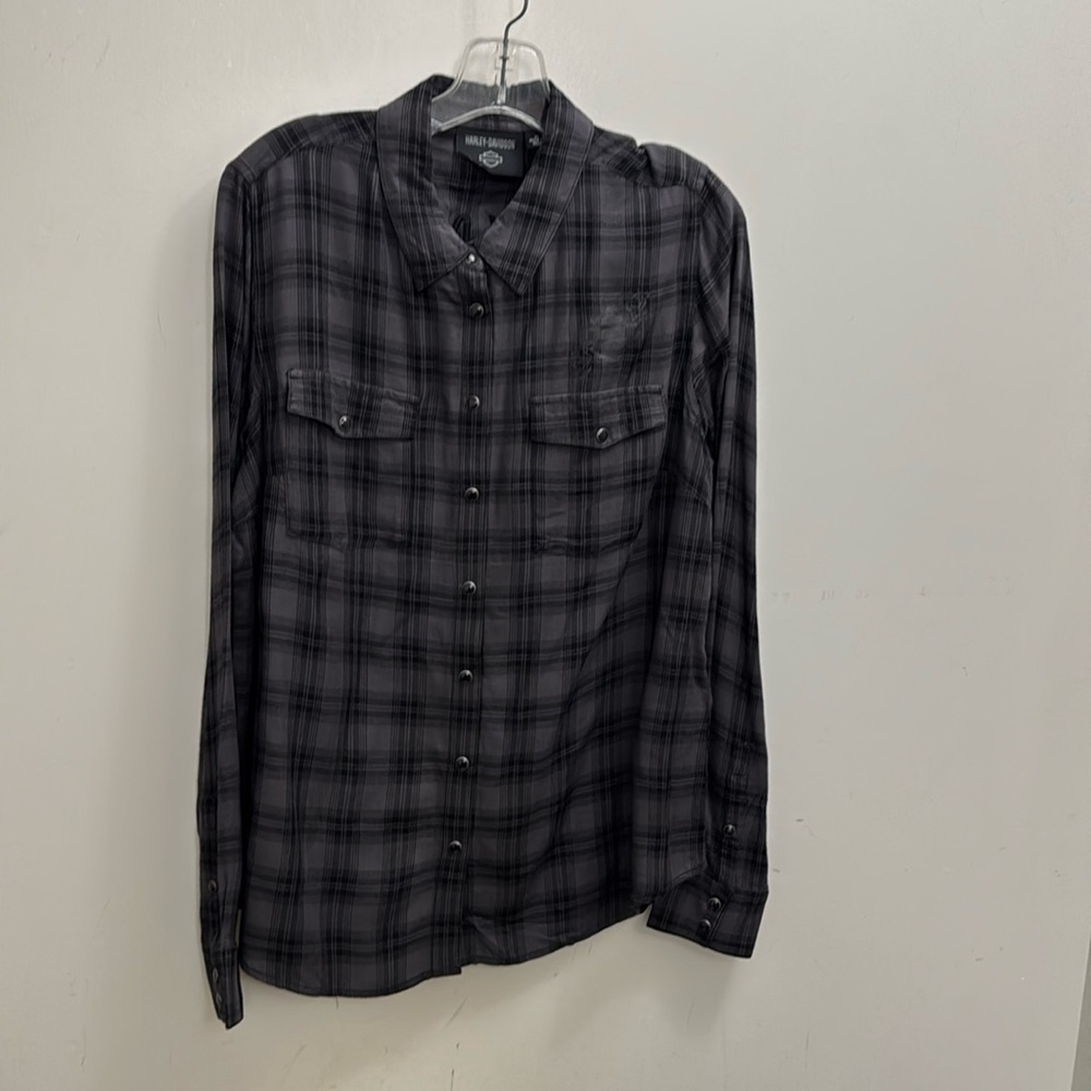 Harley Davidson, long sleeve plaid 100 % viscose excellent condition